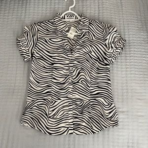 New women’s zebra print top large